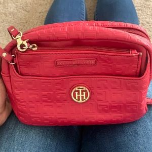 Tommy Hilfiger Crossbody Bag & Wrist Wallet